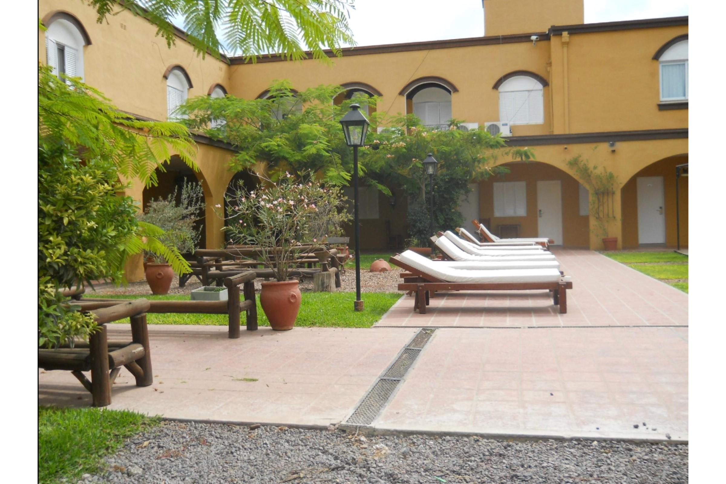 Hotel San Carlos San Antonio de Areco Buitenkant foto
